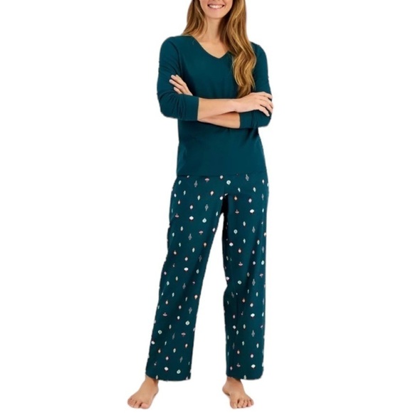 Charter Club Intimates V-Neck Shirt & Flannel Pants Pajama Set Emerald Ornaments - Picture 1 of 9